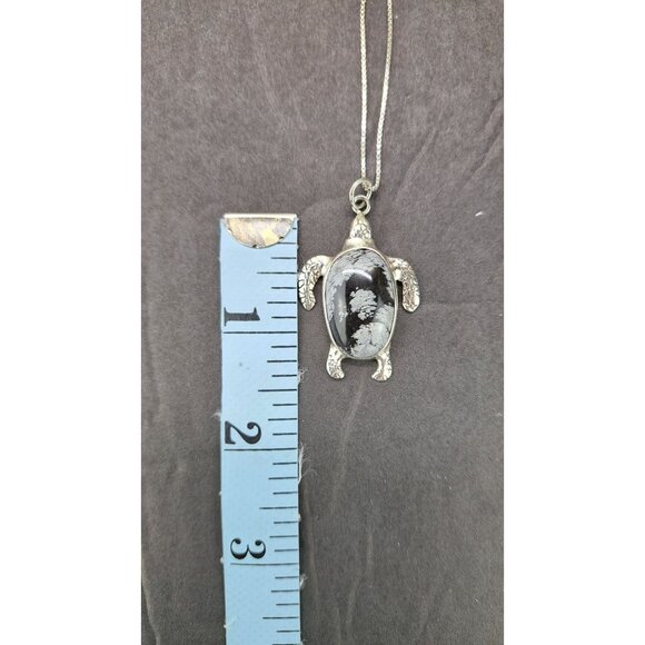 Vintage Turtle Pendant Necklace Snowflake Obsidian Stone Chain Sterling Silver - Picture 10 of 12